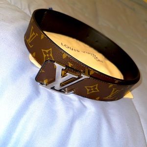 Louis Vuitton Reversible Monogram Belt